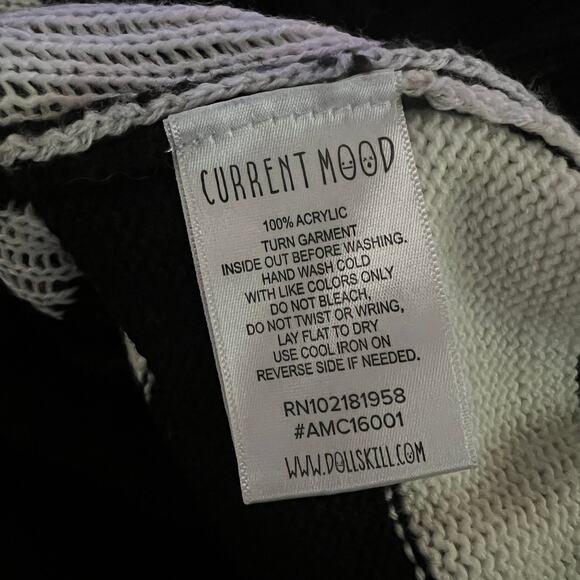 Current Mood Broken Heart Skeleton Knit Sweater Size XS - Picture 4 of 6